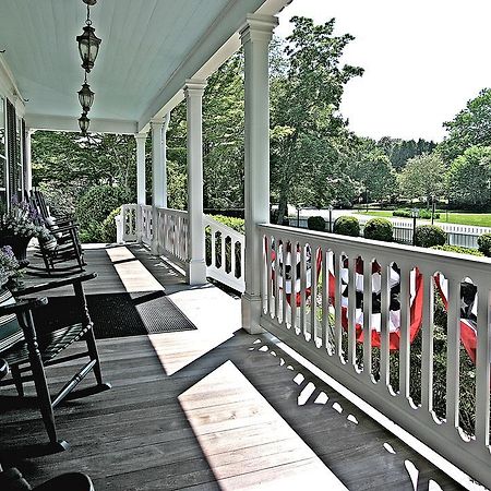 The Hedges Inn East Hampton Exteriör bild